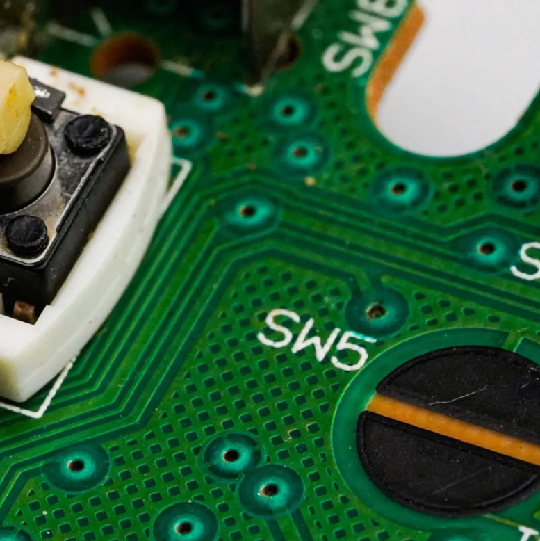 Xbox 360 Controller Breakdown Art