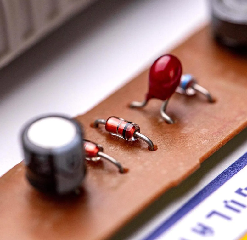 GameBoy DMG Breakdown Art