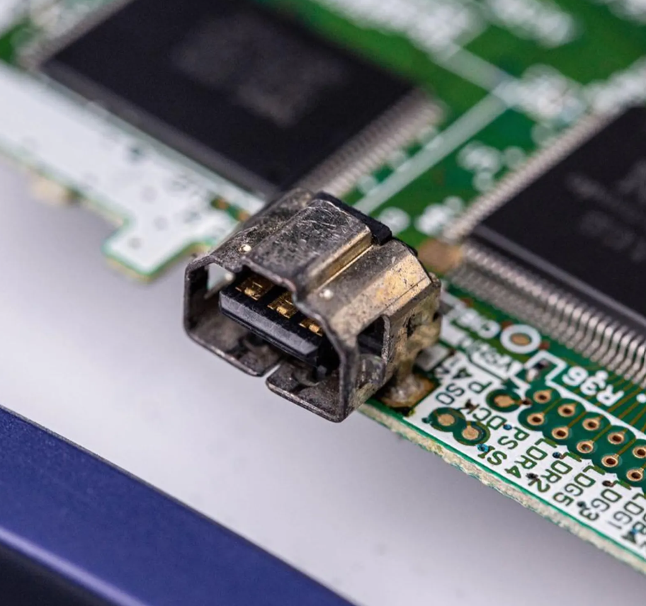 Gameboy Advance Breakdown Art