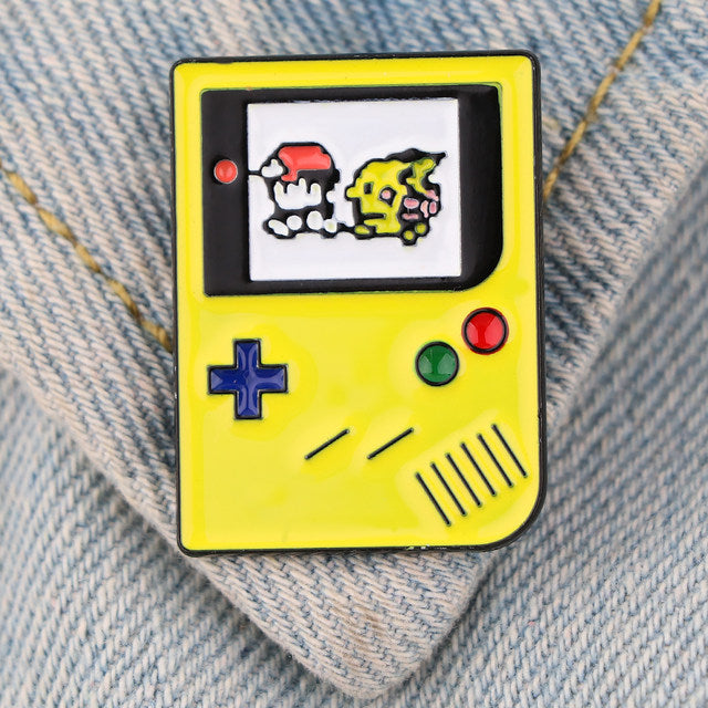 Game Boy Yellow Pin Badge