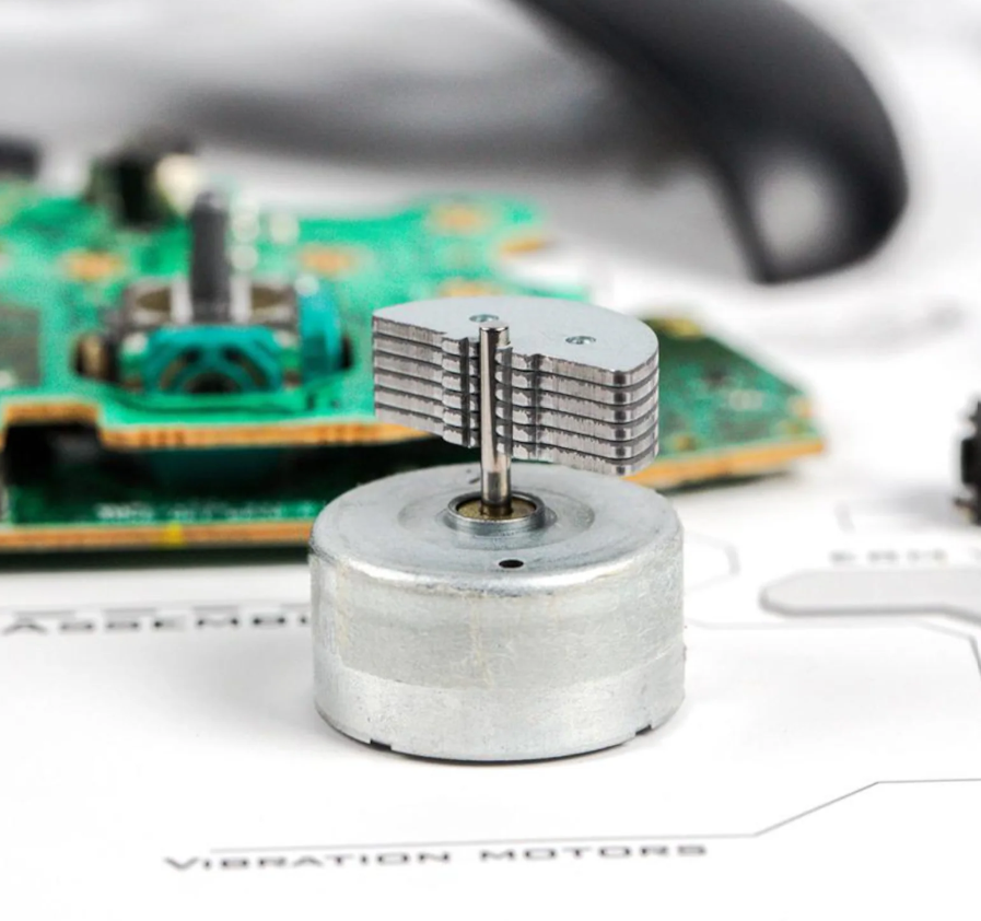 Xbox One Controller Teardown Art