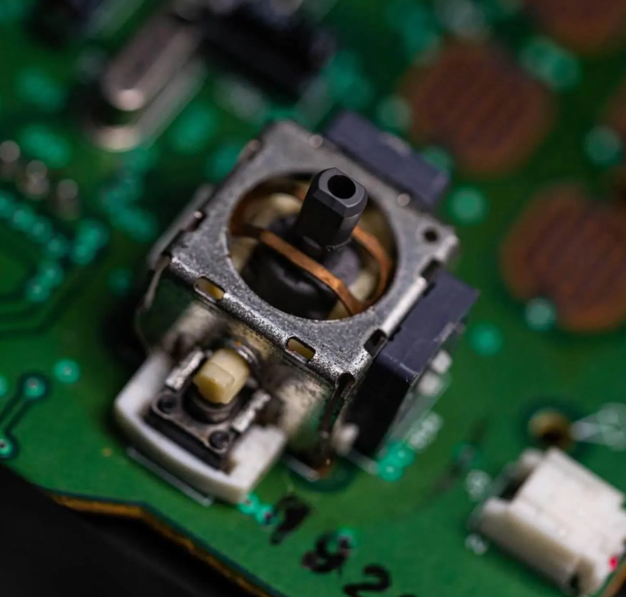 Xbox Controller Breakdown Art